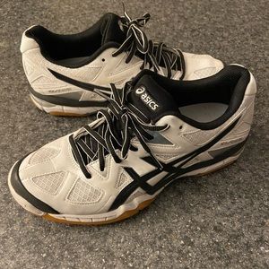 ASICS Gel-Tactic, Women’s size 8